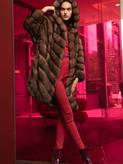 Шуба капюшон соболь