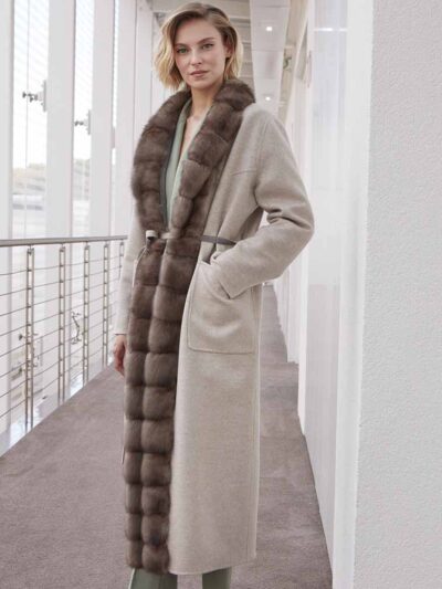 Кашемировое пальто халат с мехом соболя Paolo Moretti