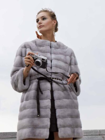 Шуба из голубой норки