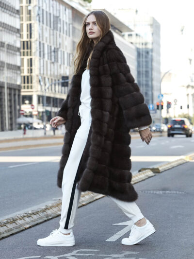 Элитная шуба из соболя с сединой