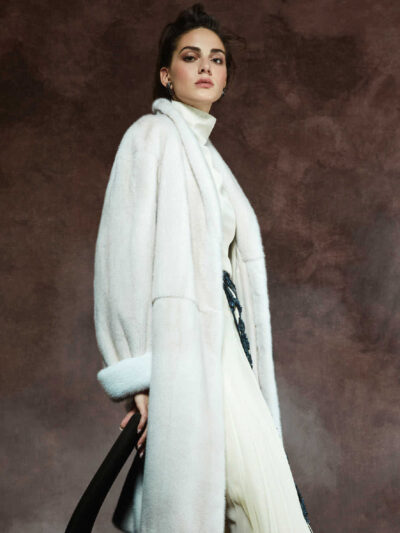 Шубы из норки белые длинные